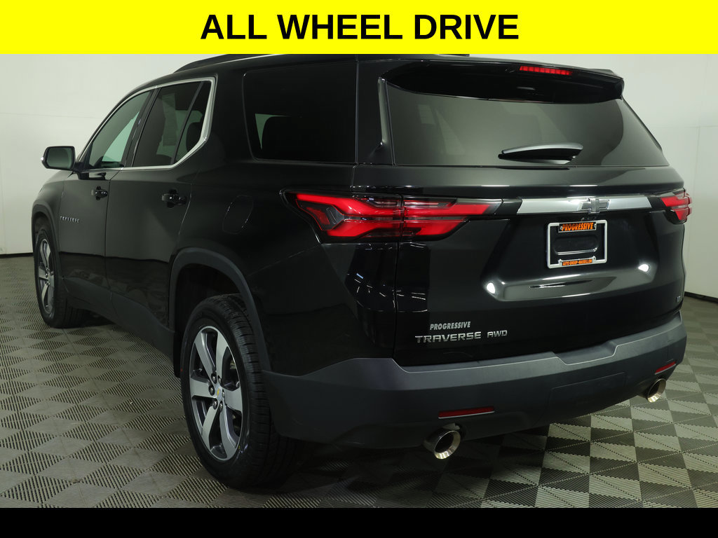 Used 2023 Chevrolet Traverse LT w/ LT Premium Package AWD/4WD image 6