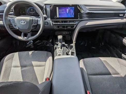 Used 2025 Toyota Camry LE FWD image 25