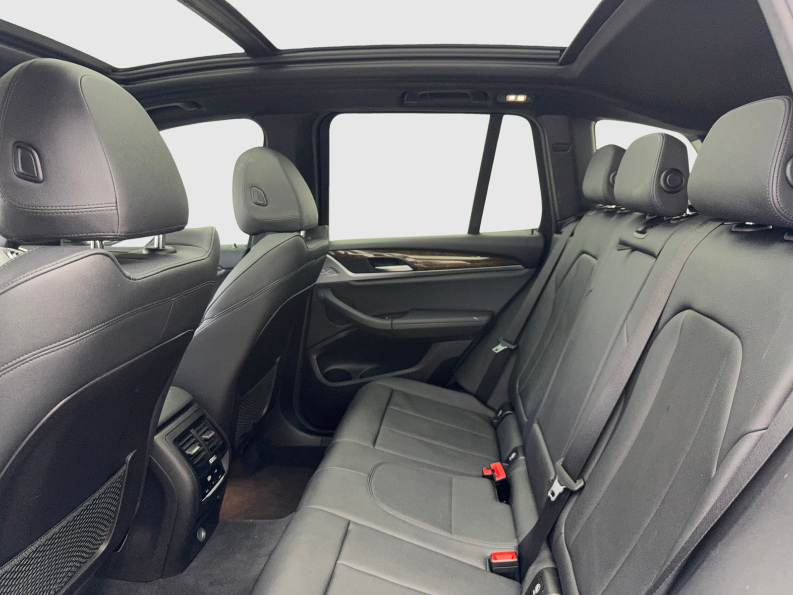 Used 2019 BMW X3 sDrive30i w/ Driving Assistance Package RWD image 35