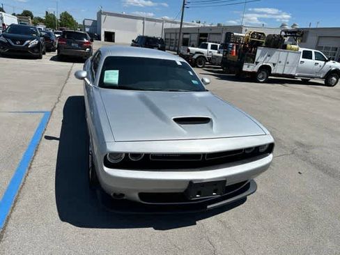 Used 2022 Dodge Challenger R/T RWD image 26