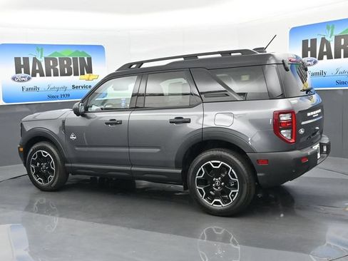 New 2026 Ford Bronco Sport Outer Banks w/ Outer Banks Tech Package+ AWD/4WD image 3