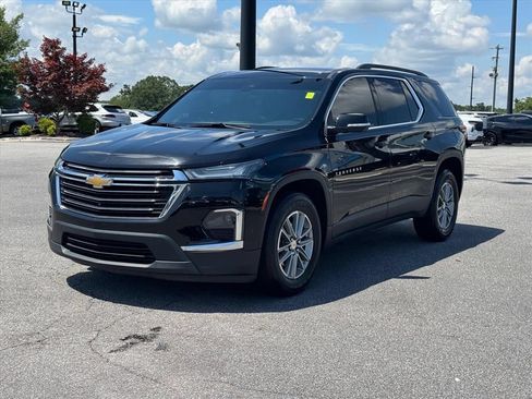 Used 2023 Chevrolet Traverse LT FWD image 7