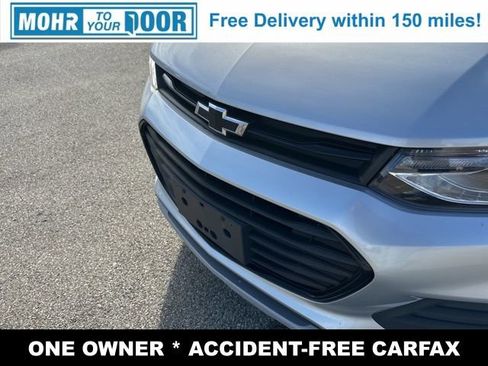 Used 2020 Chevrolet Trax LT w/ Redline Edition image 35