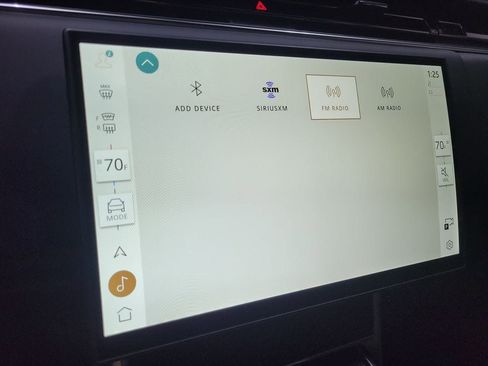 New 2025 Land Rover Range Rover SE image 34