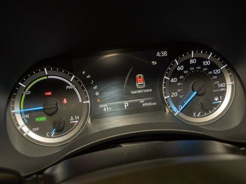 Used 2023 Toyota Highlander LE image 18