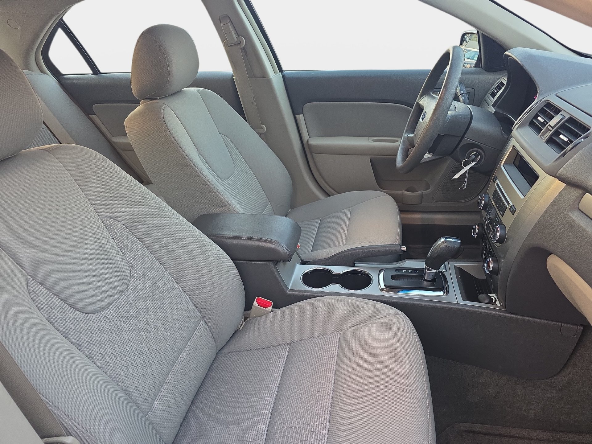 Used 2012 Ford Fusion SE FWD image 10