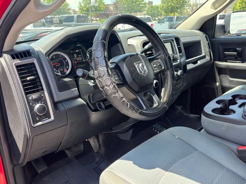 Used 2017 RAM 2500 Tradesman w/ Chrome Appearance Group AWD/4WD image 14