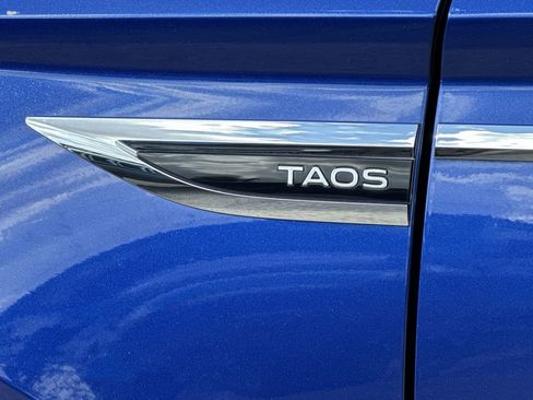 Used 2023 Volkswagen Taos S w/ Driver Assistance Package FWD image 44