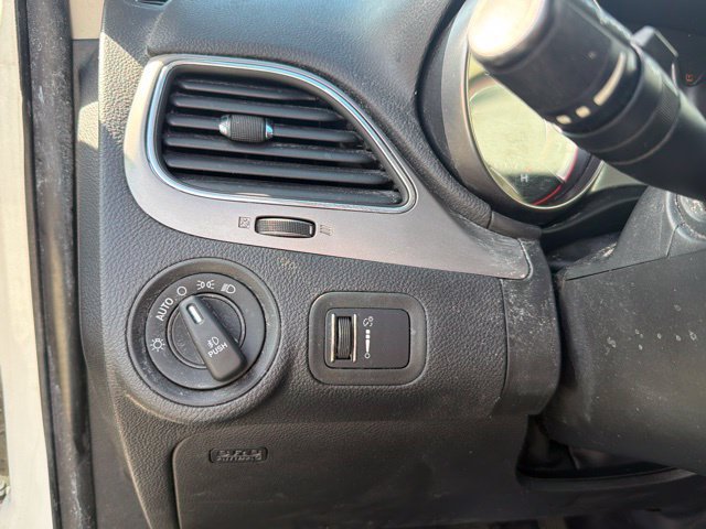 Used 2017 Dodge Journey Crossroad FWD image 31