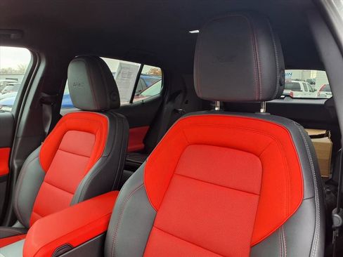 Used 2025 Chevrolet Equinox EV RS image 10