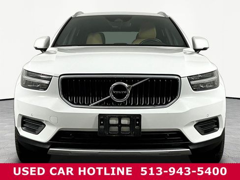 Used 2019 Volvo XC40 T5 Momentum AWD/4WD image 2