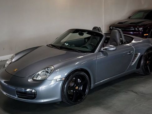 Used 2006 Porsche Boxster RWD image 19