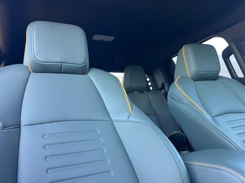 Used 2024 Toyota Tacoma Trailhunter image 20