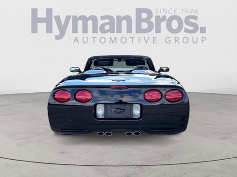 Used 2004 Chevrolet Corvette Convertible w/ Preferred Equipment Group image 4