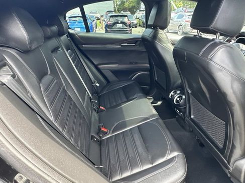 Used 2023 Alfa Romeo Stelvio Estrema AWD/4WD image 15