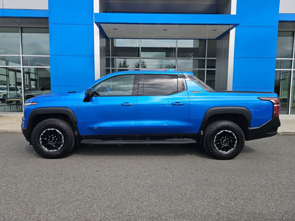 Used 2026 Chevrolet Silverado EV Trail Boss AWD/4WD image 4