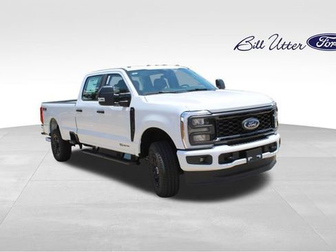 New 2026 Ford F350 XL w/ STX Appearance Package AWD/4WD image 2