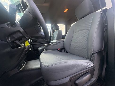 Used 2018 RAM 1500 Tradesman w/ Popular Equipment Group AWD/4WD image 12