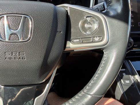 Used 2019 Honda CR-V Touring image 29