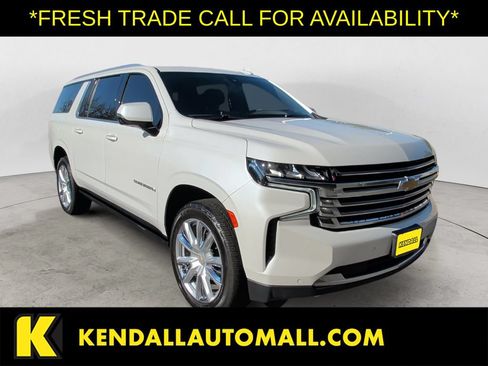 Used 2021 Chevrolet Suburban High Country AWD/4WD image 3