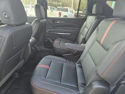 New 2026 Chevrolet Traverse RS w/ LPO, Floor Liner Package image 28