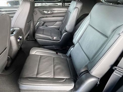 Certified 2023 GMC Yukon Denali image 12