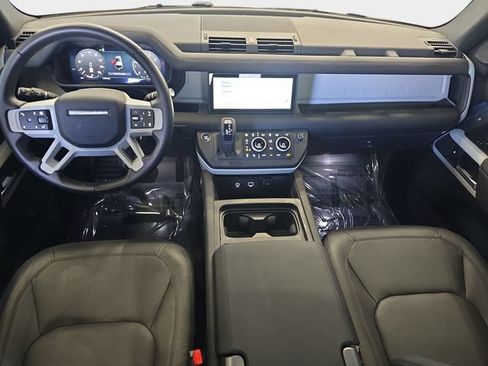 Certified 2024 Land Rover Defender 110 S AWD/4WD image 10