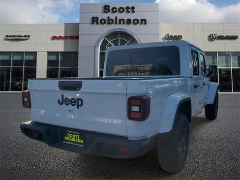 New 2026 Jeep Gladiator Sport image 4