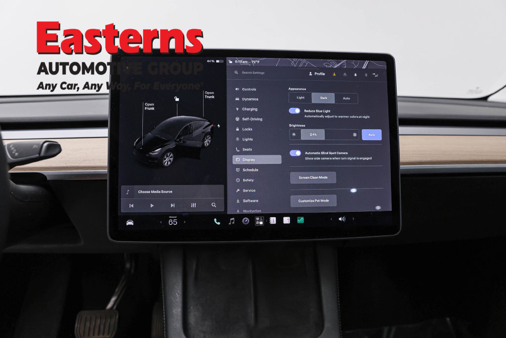 Used 2021 Tesla Model Y Long Range AWD/4WD image 13