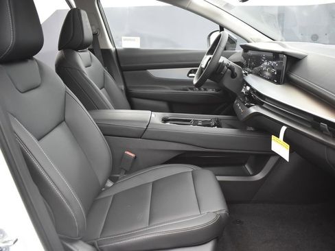 New 2025 Nissan Murano SL AWD/4WD image 22