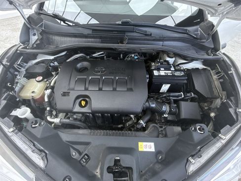 Used 2018 Toyota C-HR XLE image 44