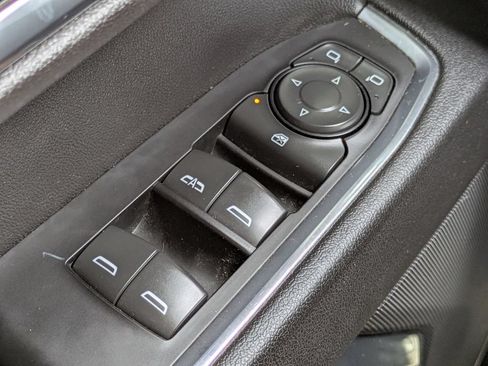 Used 2023 Chevrolet Silverado 1500 LT RWD image 24