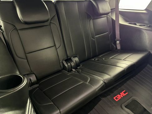 Used 2016 GMC Yukon SLT w/ Open Road Package AWD/4WD image 41
