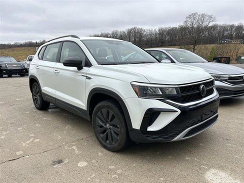 Used 2024 Volkswagen Taos S image 2