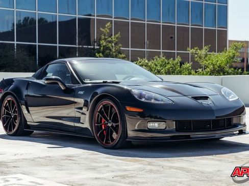 Used 2012 Chevrolet Corvette ZR1 w/ 3ZR Preferred Equipment Group RWD image 9