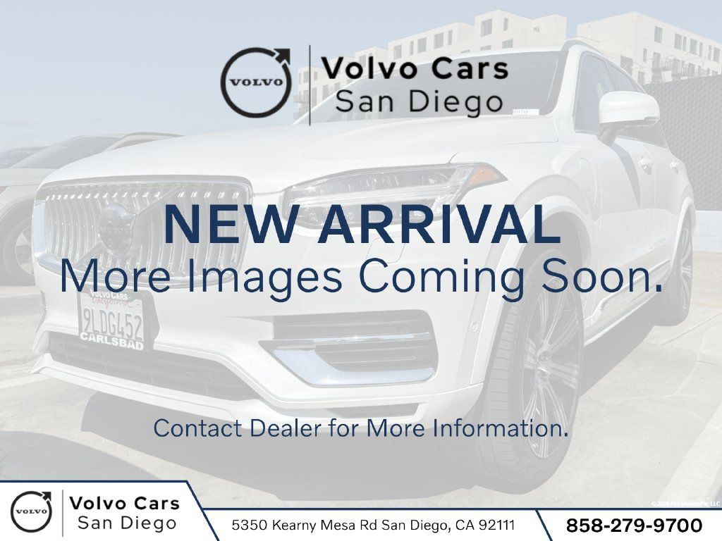 Used 2024 Volvo XC90 T8 Plus w/ Protection Package Premier AWD/4WD image 1