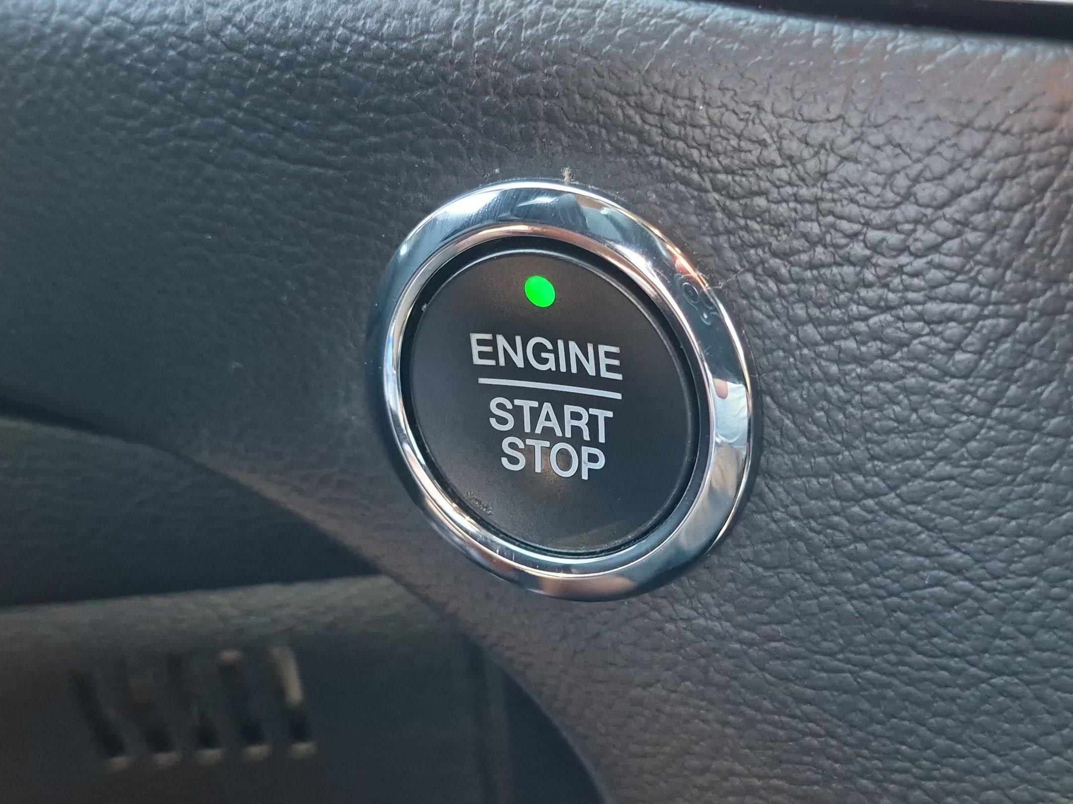 Used 2019 Ford Edge ST AWD/4WD image 21