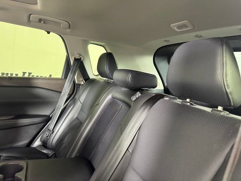 Used 2023 Nissan Rogue Platinum w/ Platinum Premium Package AWD/4WD image 40