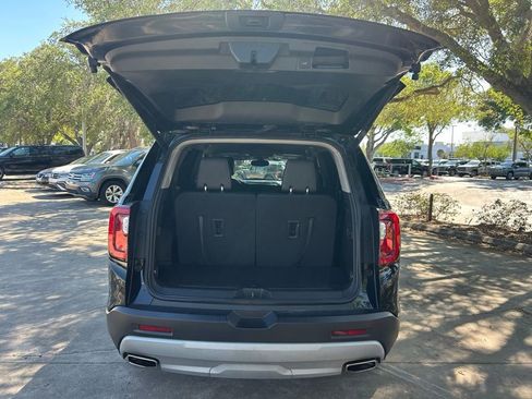 Used 2023 GMC Acadia SLT FWD image 48