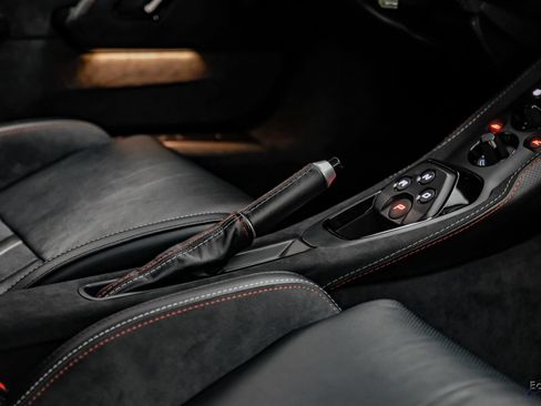 Used 2020 Lotus Evora RWD image 65