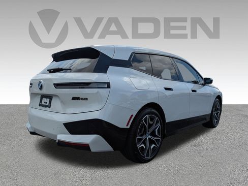 Used 2025 BMW iX M60 image 25