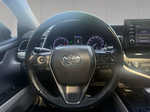 Used 2023 Toyota Camry SE w/ Convenience Package FWD image 13