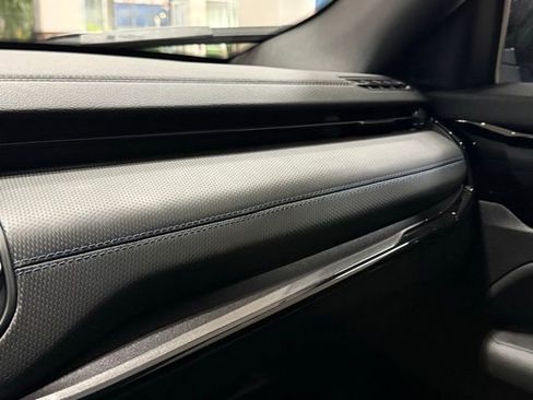 New 2025 Jeep Compass Latitude w/ Sun & Sound Group image 20