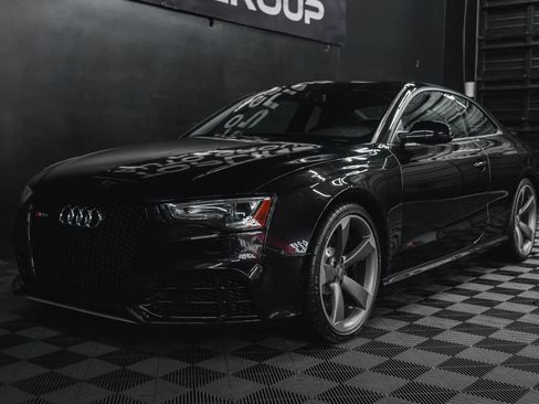 Used 2013 Audi RS 5 AWD/4WD image 31