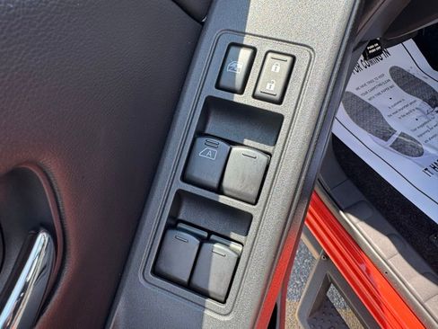 Used 2025 Nissan Frontier PRO-4X image 20