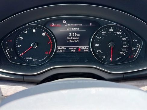 Used 2023 Audi Q5 2.0T Premium AWD/4WD image 39