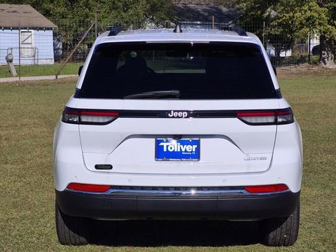 New 2025 Jeep Grand Cherokee Limited image 5