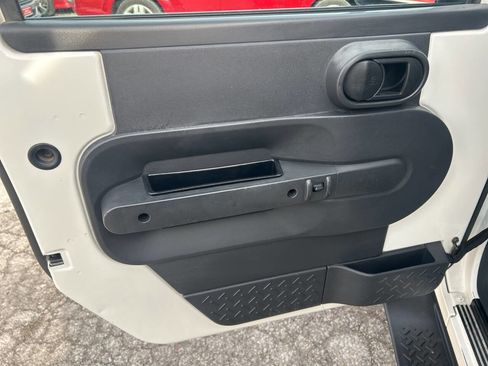 Used 2010 Jeep Wrangler Sport image 13