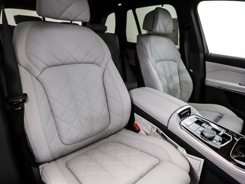 New 2026 BMW X5 xDrive40i image 31