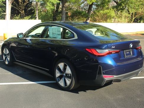 New 2026 BMW i4 xDrive40i w/ Premium Package image 6